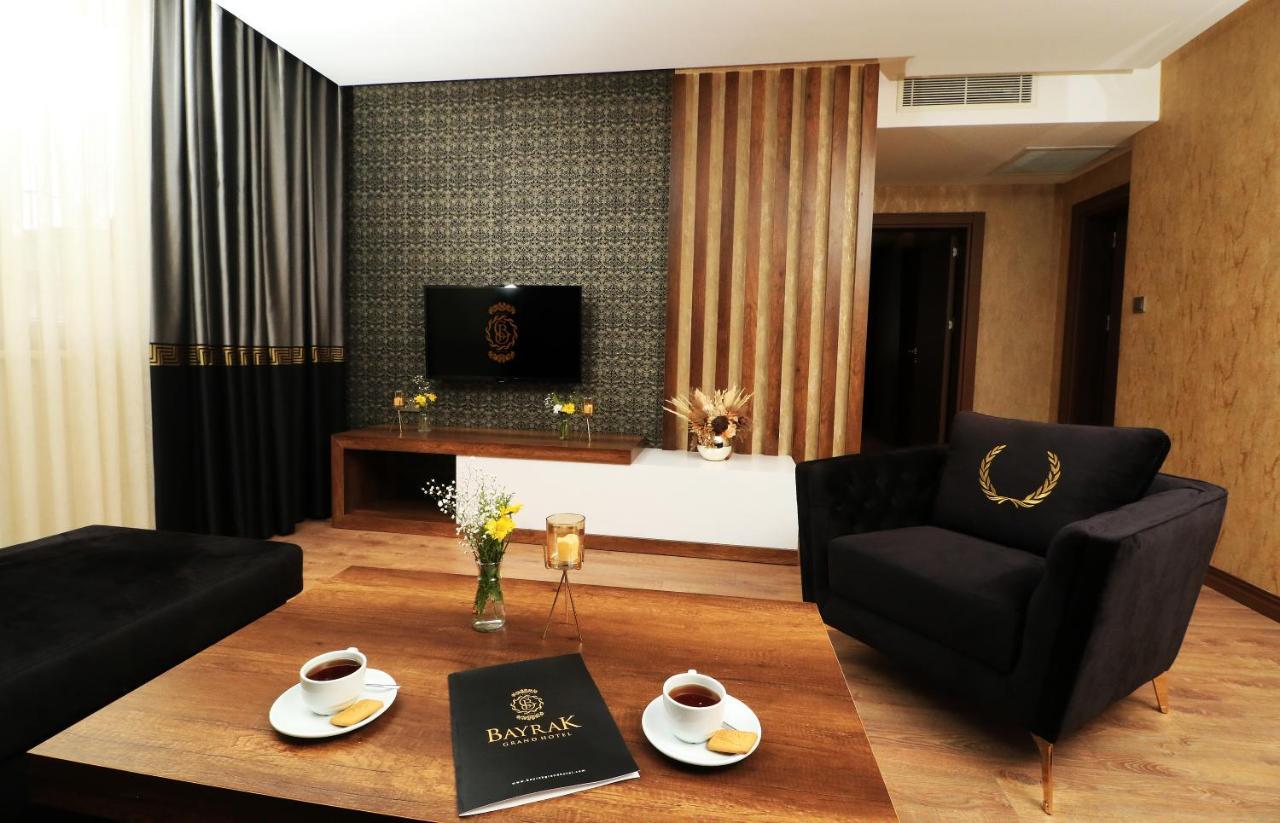 Bayrak Grand Hotel ترابزون المظهر الخارجي الصورة